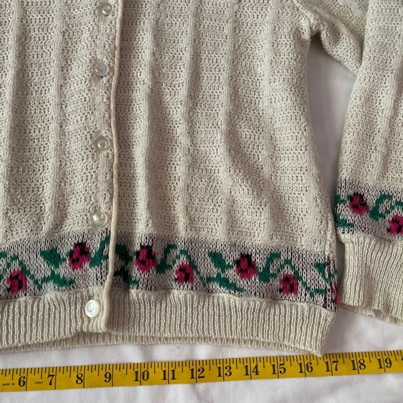CARLA FERRONI By Lady Jane Ivory Short Cardigan Sweater Size Large Made in Italy - Picture 6 of 12